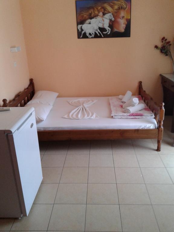Christina Apartamento Karterados (Santorini)