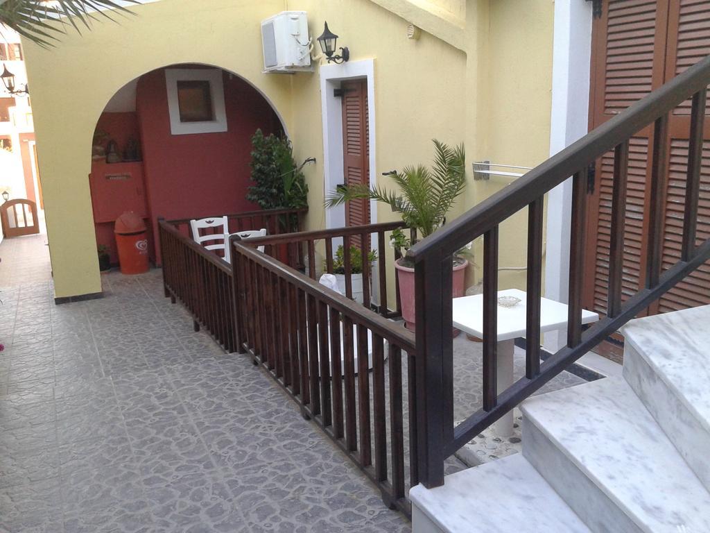 Christina Apartamento Karterados (Santorini)